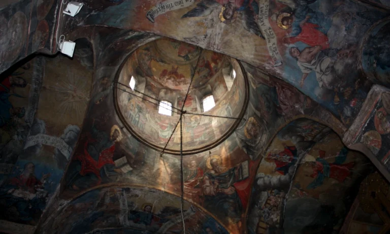 Teolozi i profesori s Pravoslavnog bogoslovnog fakulteta u Beogradu sve češće postaju meta Srpske pravoslavne crkve.